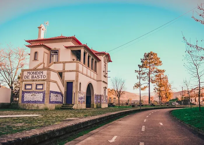 Estacao Ferroviaria De Mondim De Basto Ferienpark Celorico De Basto